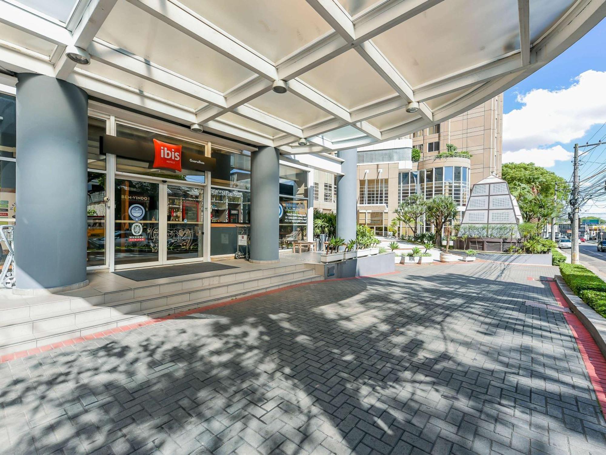 Ibis Guarulhos Aeroporto Hotel Екстериор снимка